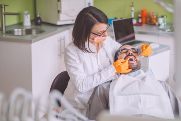 Best Emergency Tooth Extraction in Chesterfield, IN
